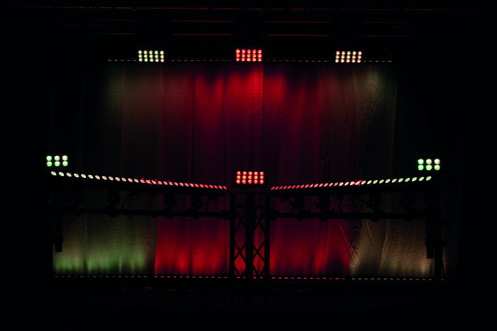 Showtec Cameleon Bar 15 Q6 Tour