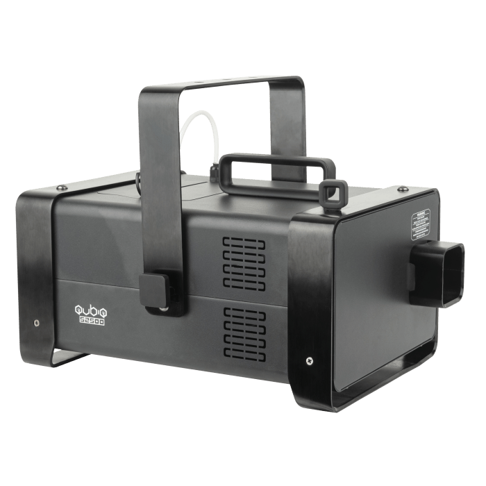 Showtec QubiQ S2500 Smoke Machine
